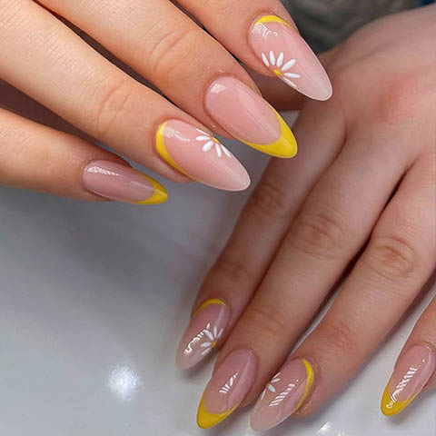 nails extension Gorleston-on-Sea